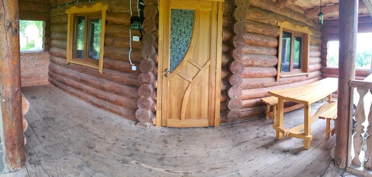 "Бджілка" І " Садиба Для Відпочинку" Lyuta Buitenkant foto